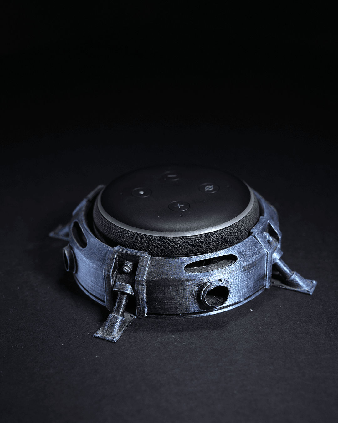 0377 - Infinity Alexa Holder
