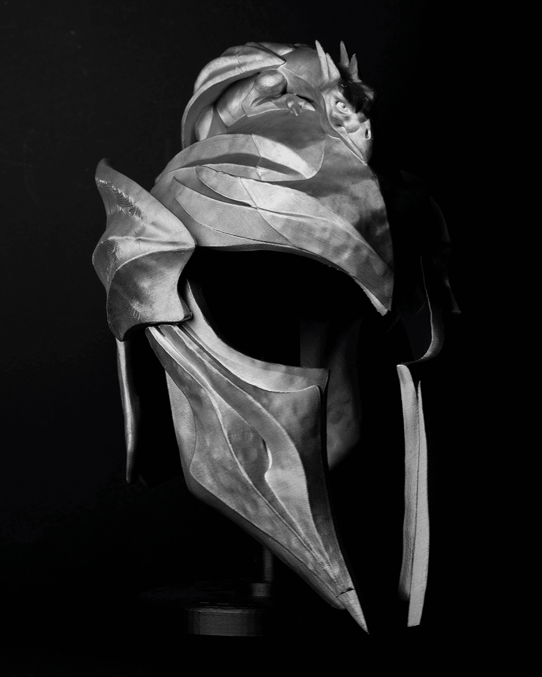 0109 - Dragon Helmet