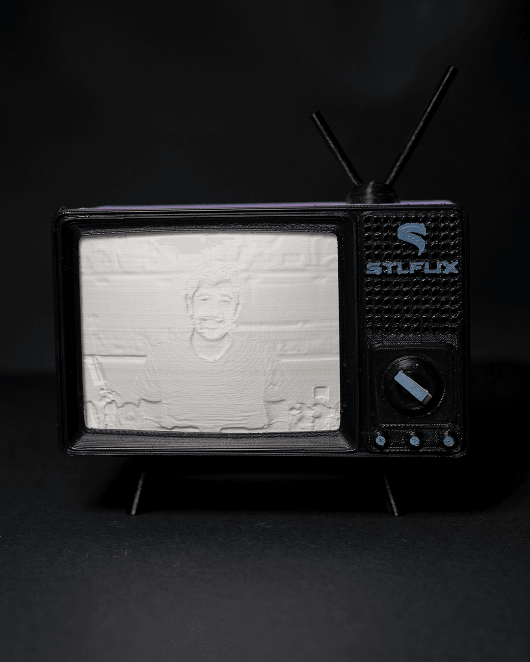 0285 - Lithophane Tube TV