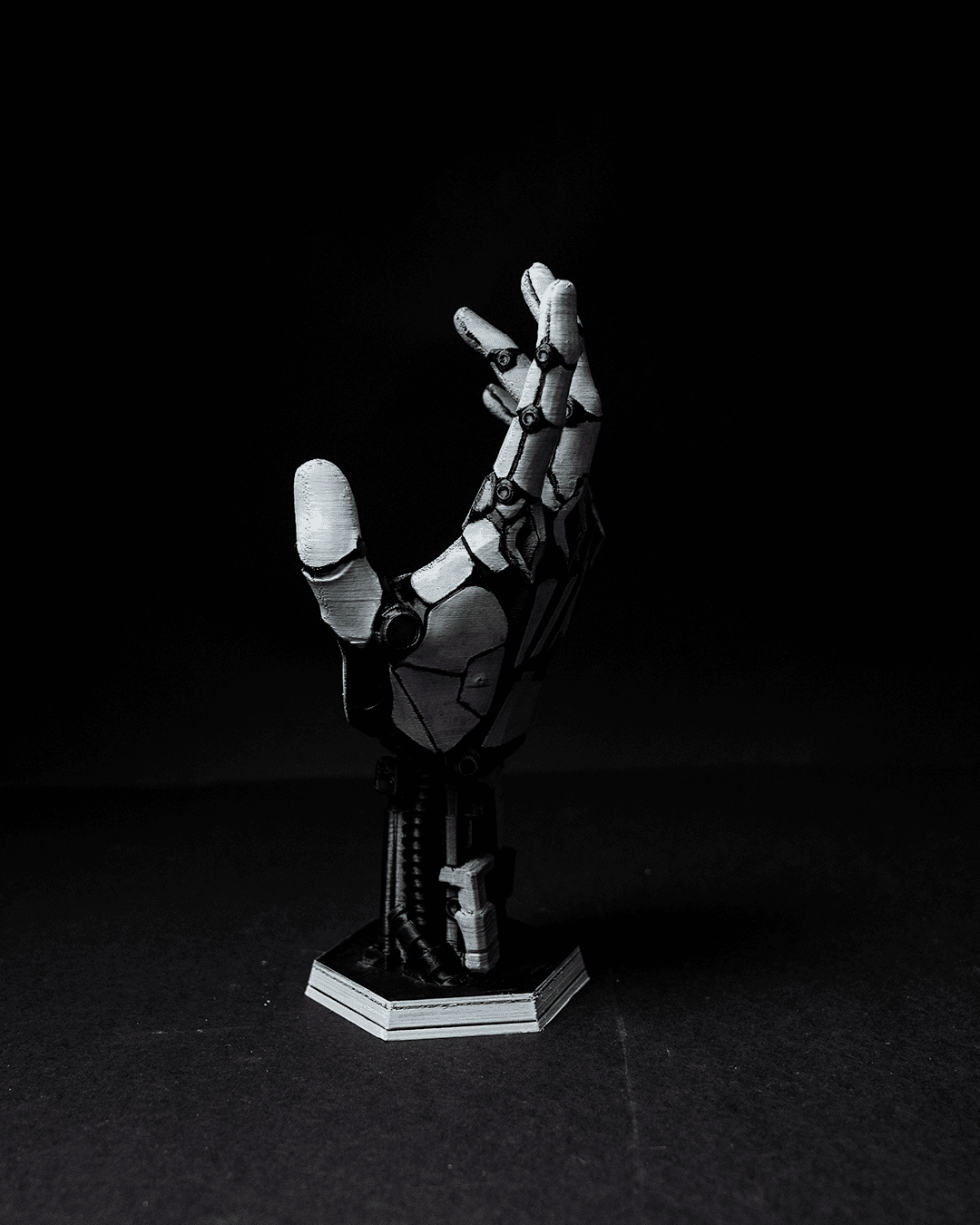 0275 - Robot Hand Controller Holder