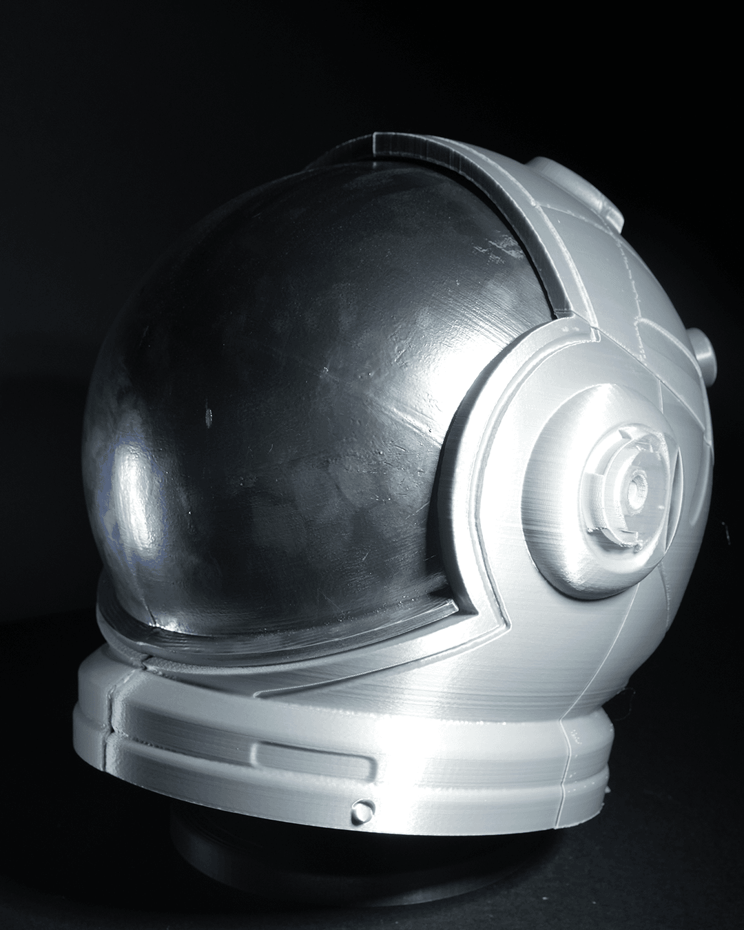 0375 - Cosmic Astronaut Helmet