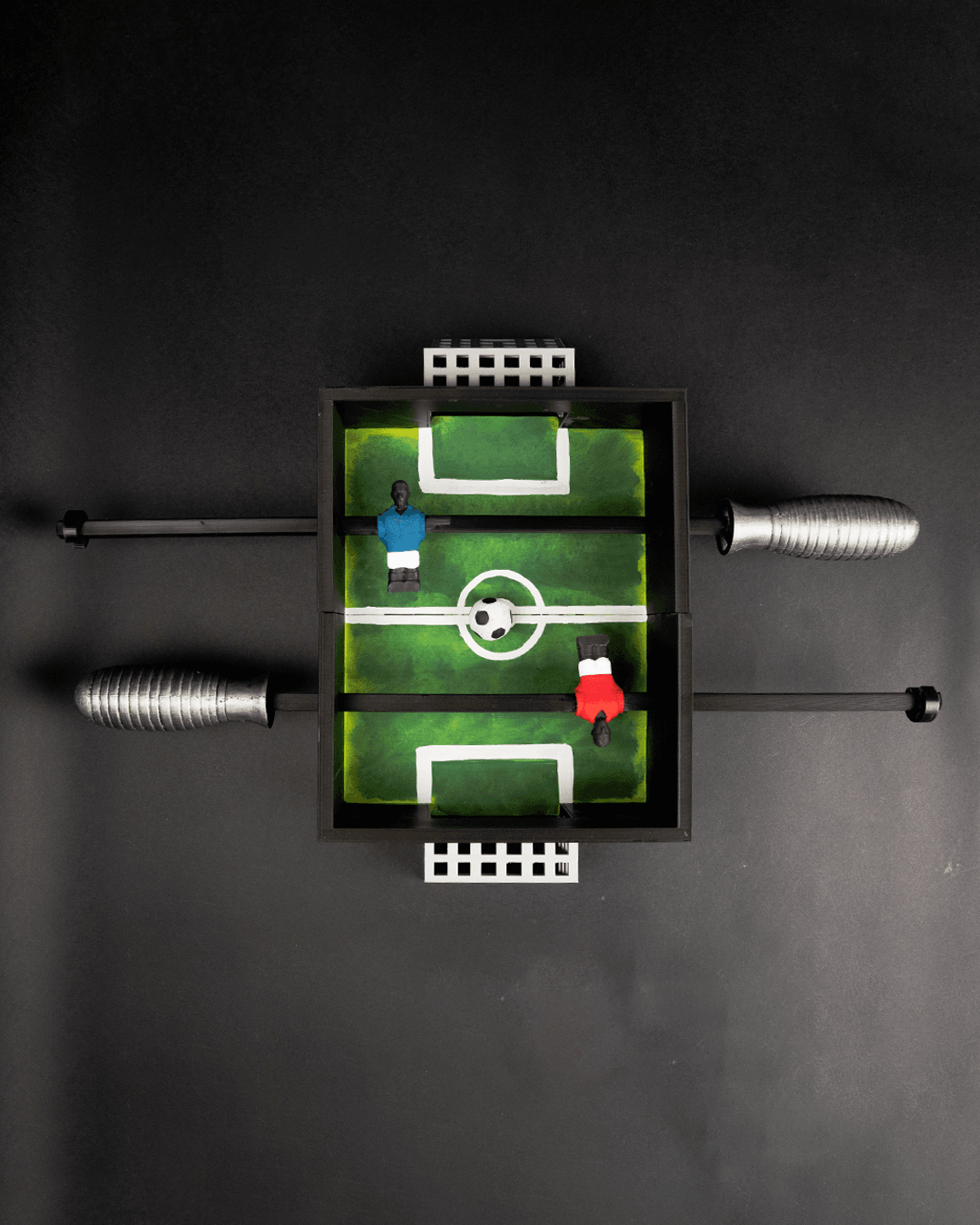 0137 - Mini Foosball