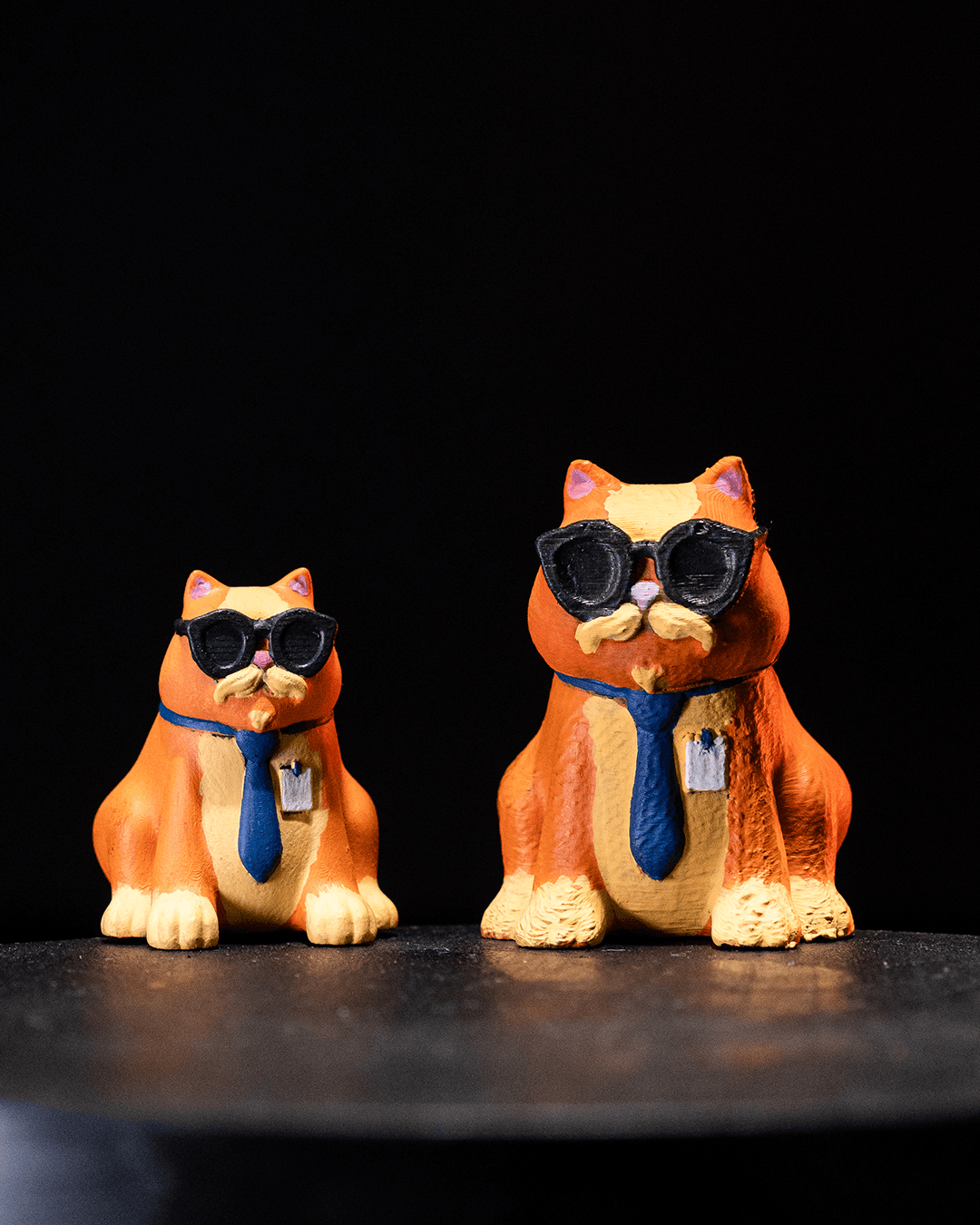 0296 - Not-That-Sneaky Cats - Monitor Figurines