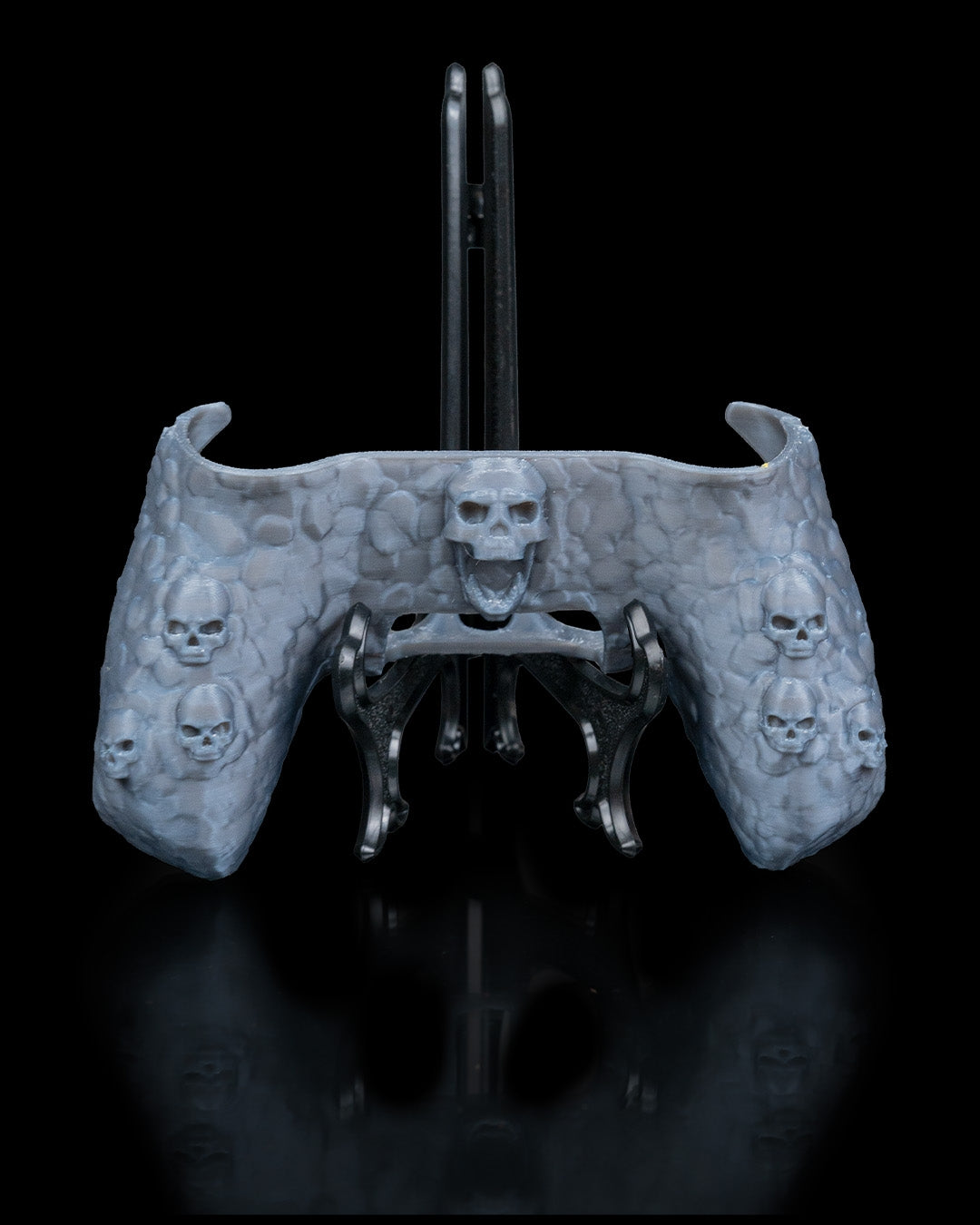 2389 - Skulls Controller Cover
