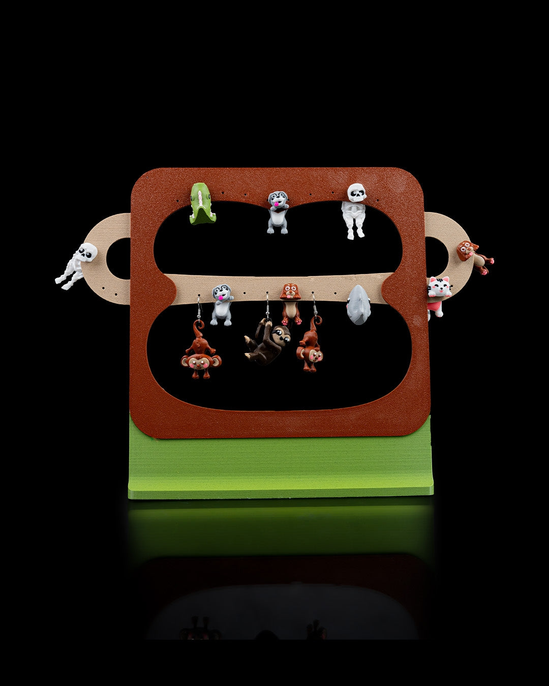 2301 - Monkey Business - Jewelry Display