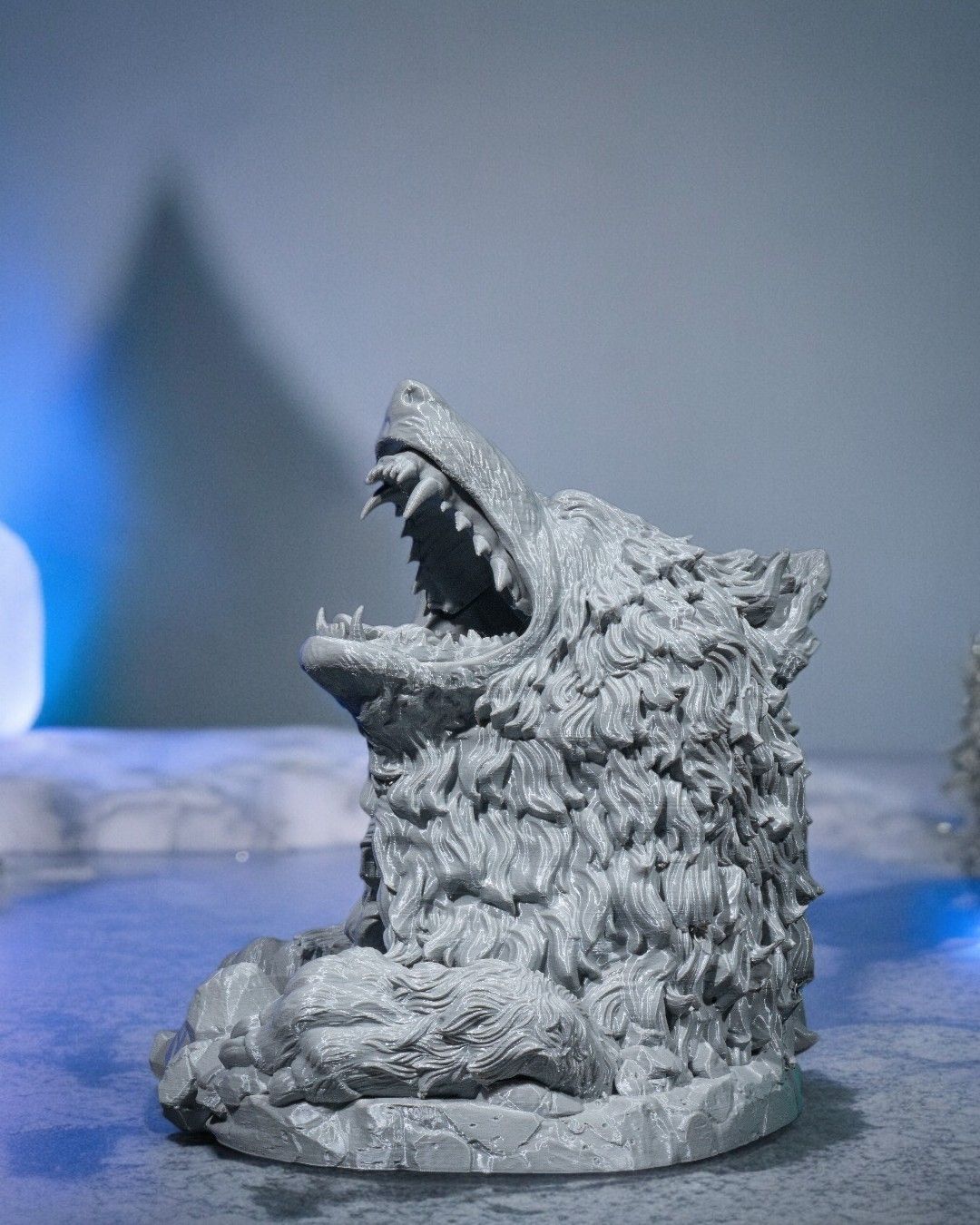 1739 - Wolf Bite Dice Tower