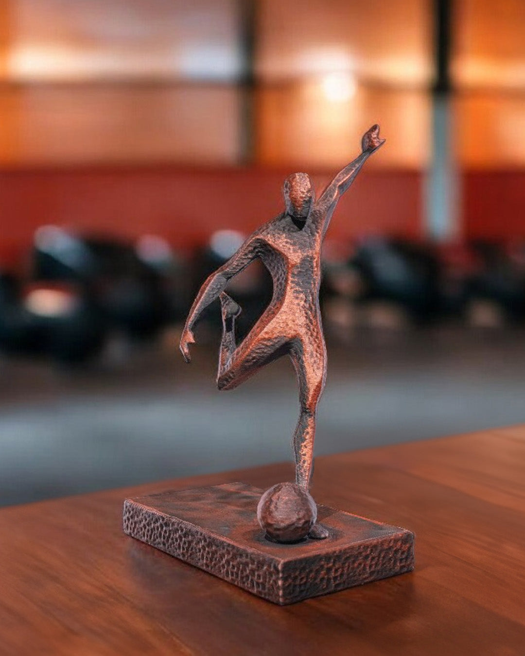 1882 - Football Statue