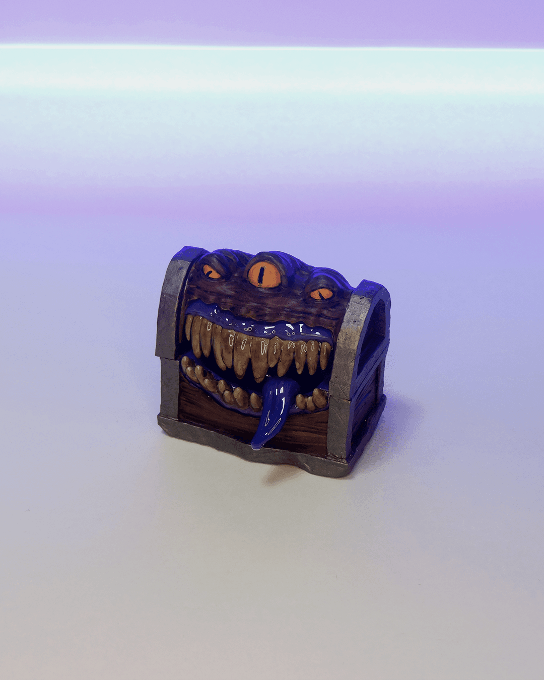 0067 - Mimic Box
