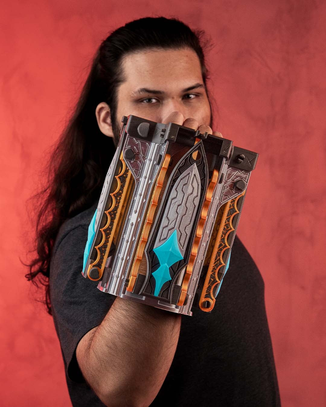 2709 - Auric Talon Gauntlet