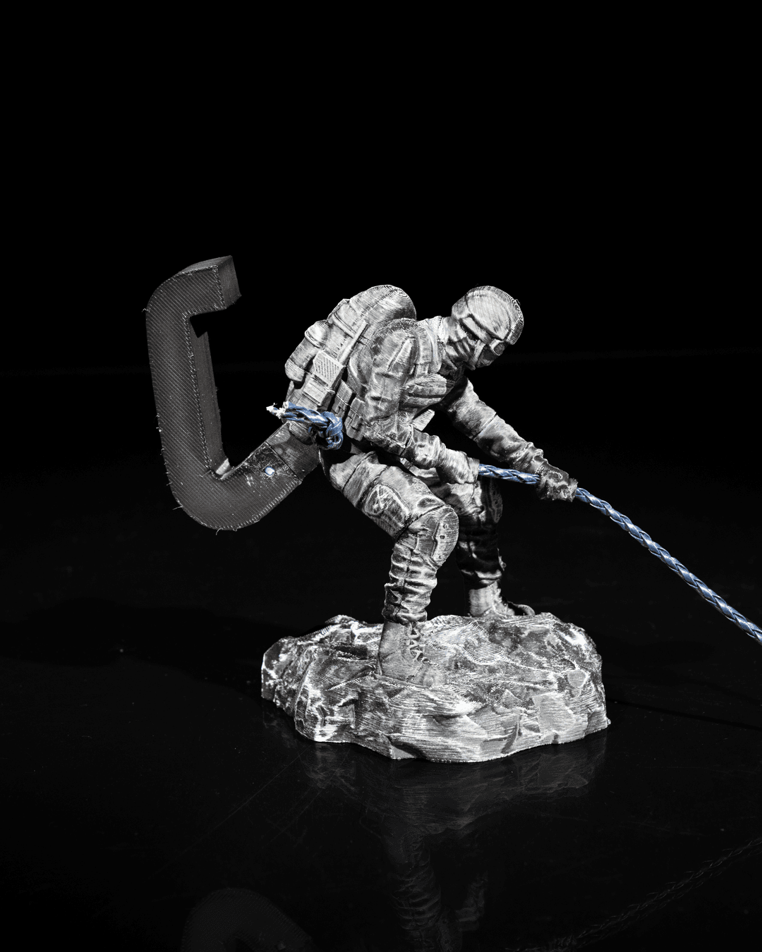 1685 - Abseiling Controller Holder