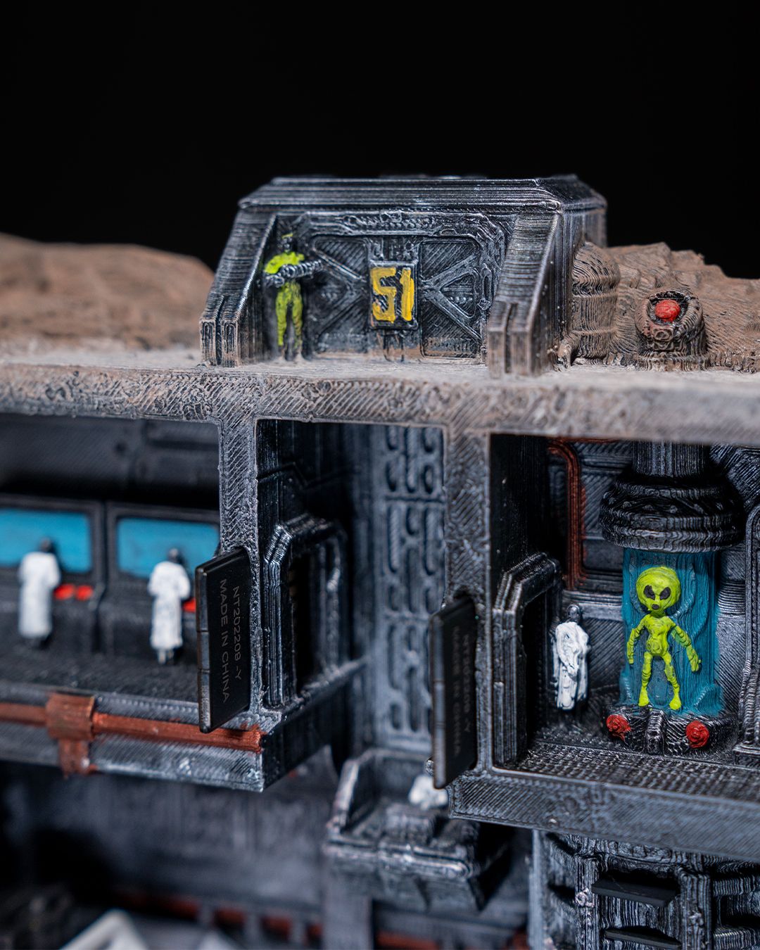 0867 - Area 51 Storage Facility