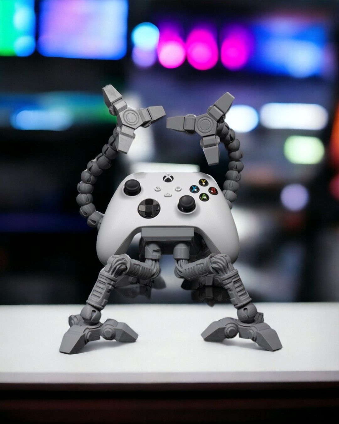 1680 - Articulated Controller Holder