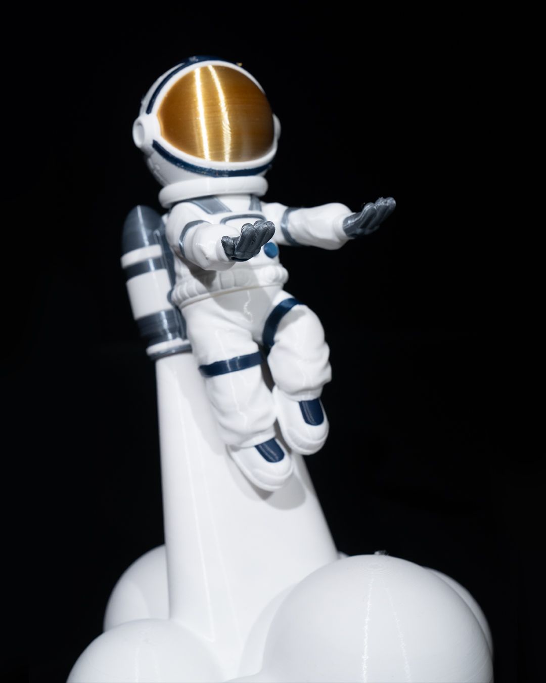 1364 - Astronaut Controller Holder