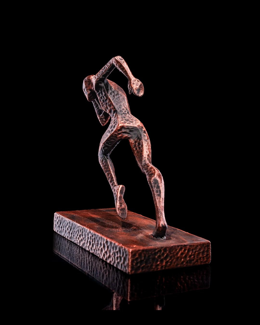 1885 - Athletics Statue