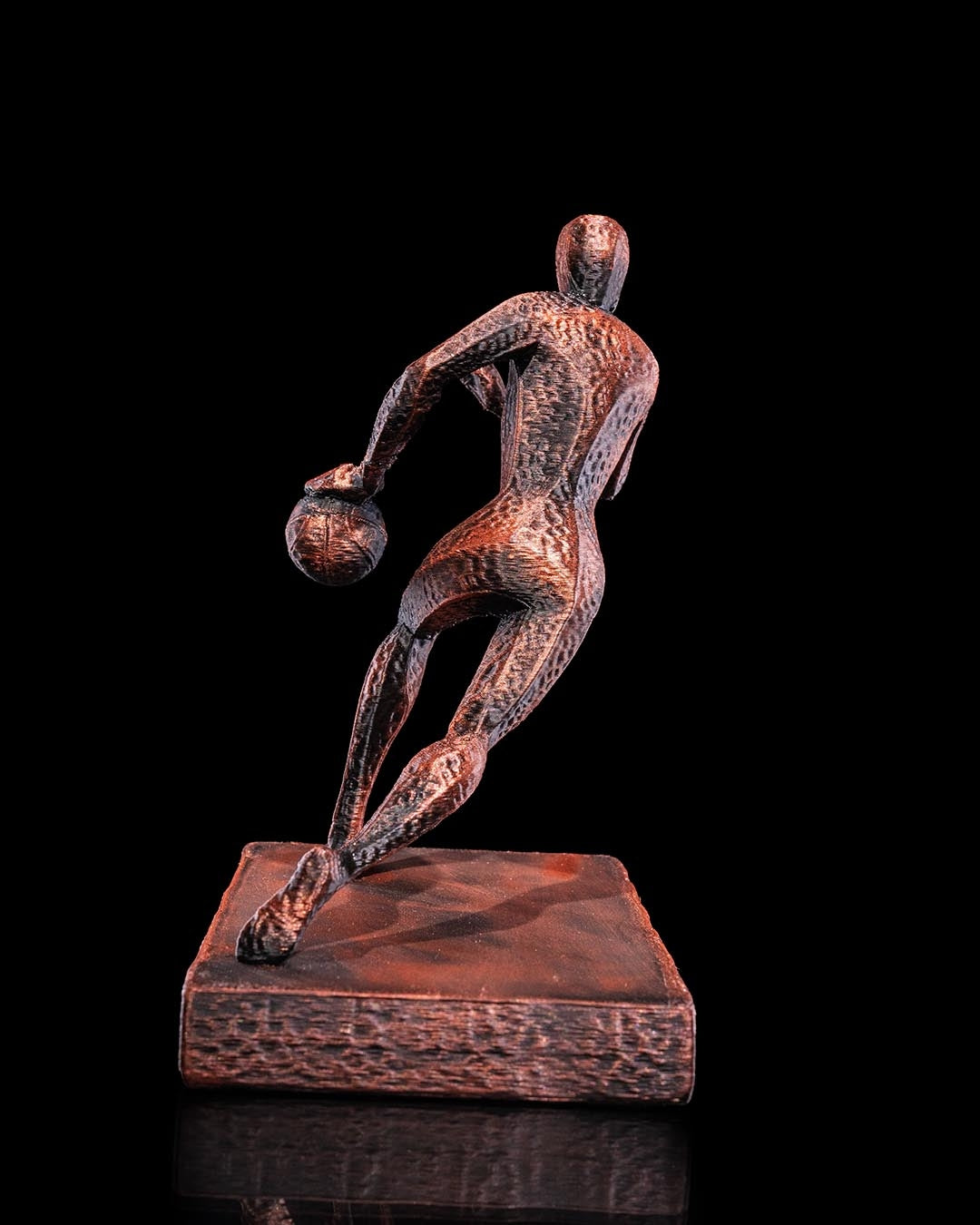 1887 - Basketball Statue