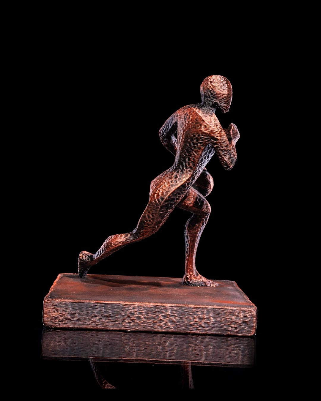 1887 - Basketball Statue