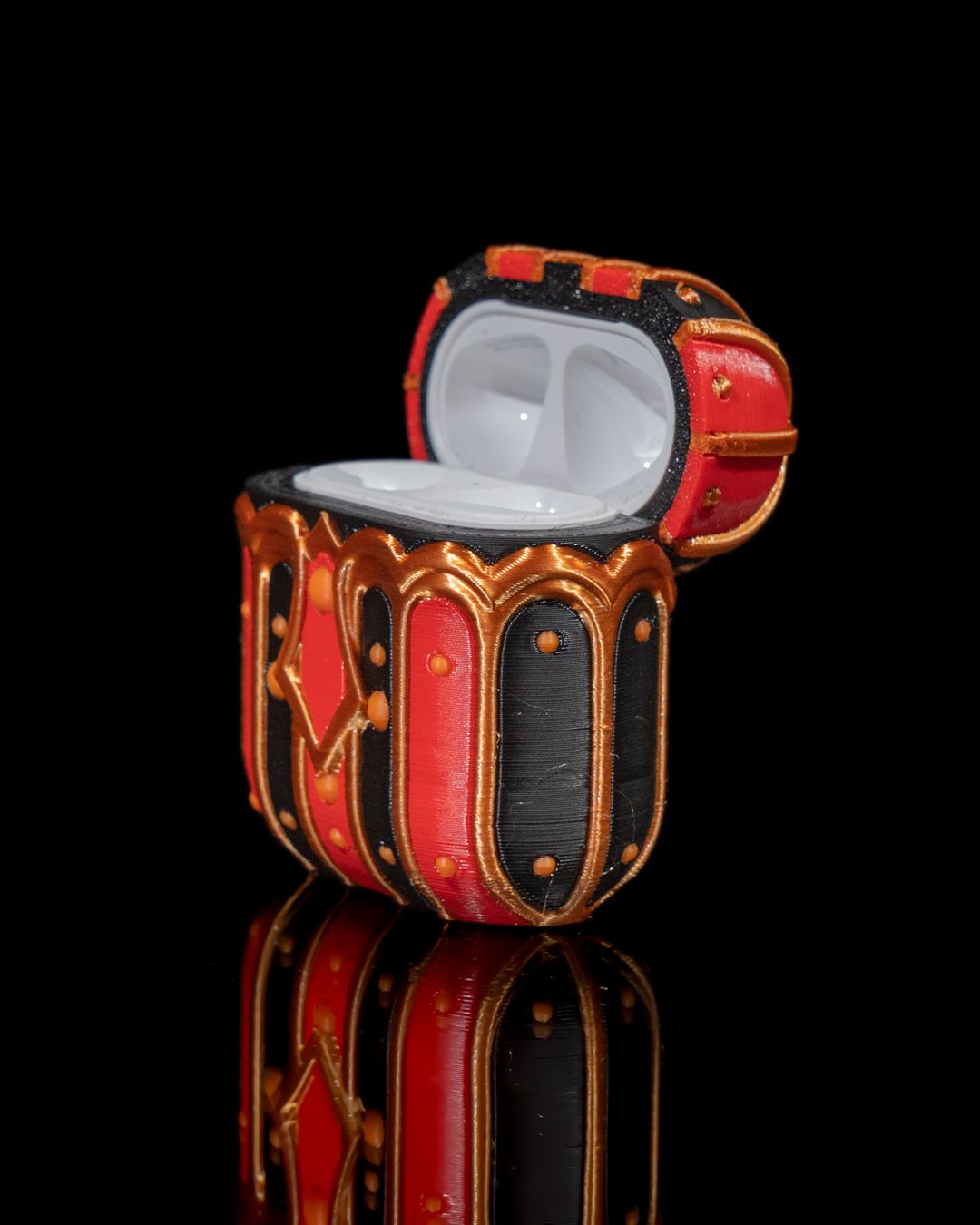1464 - Big Top Airpod Case