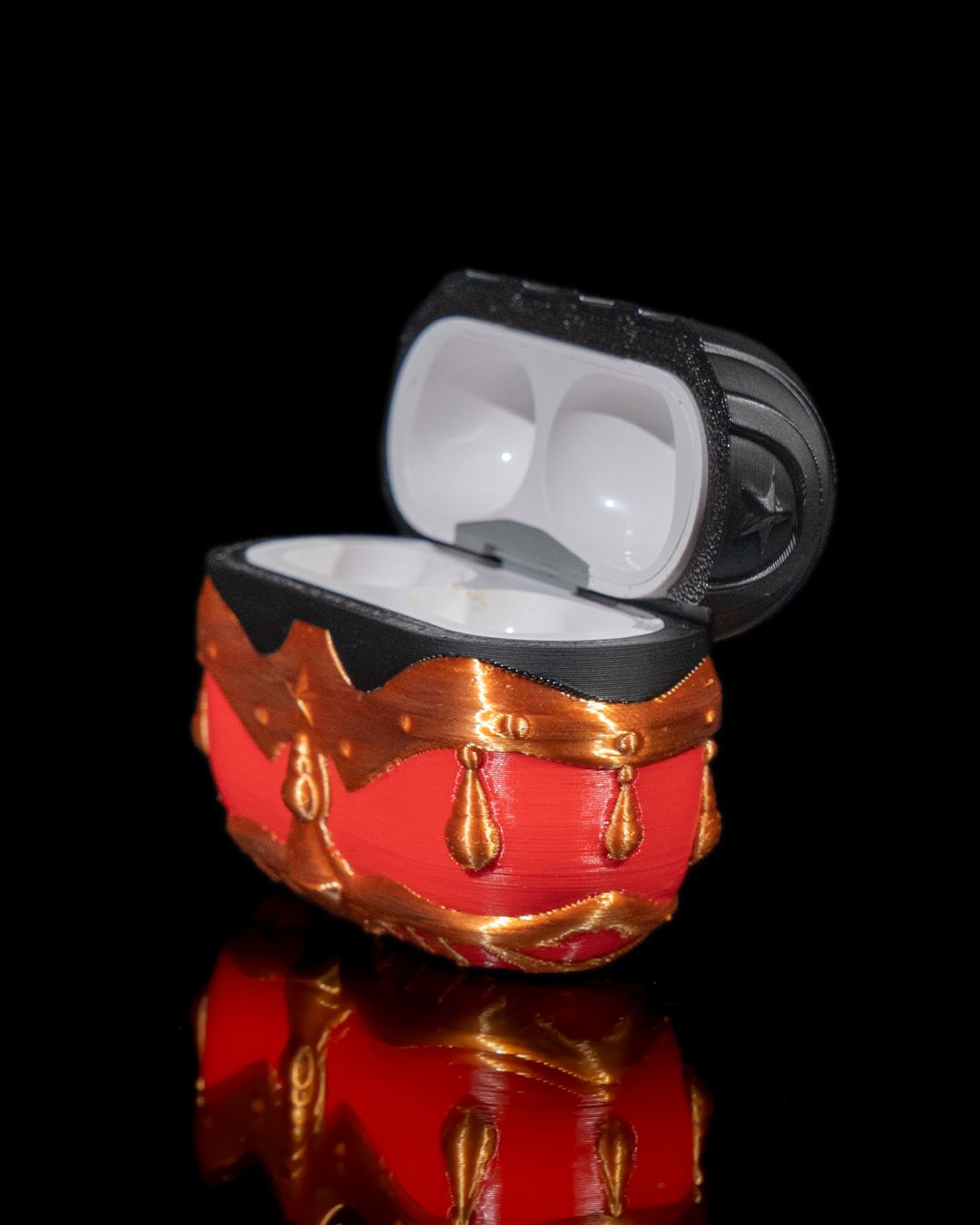 1464 - Big Top Airpod Case