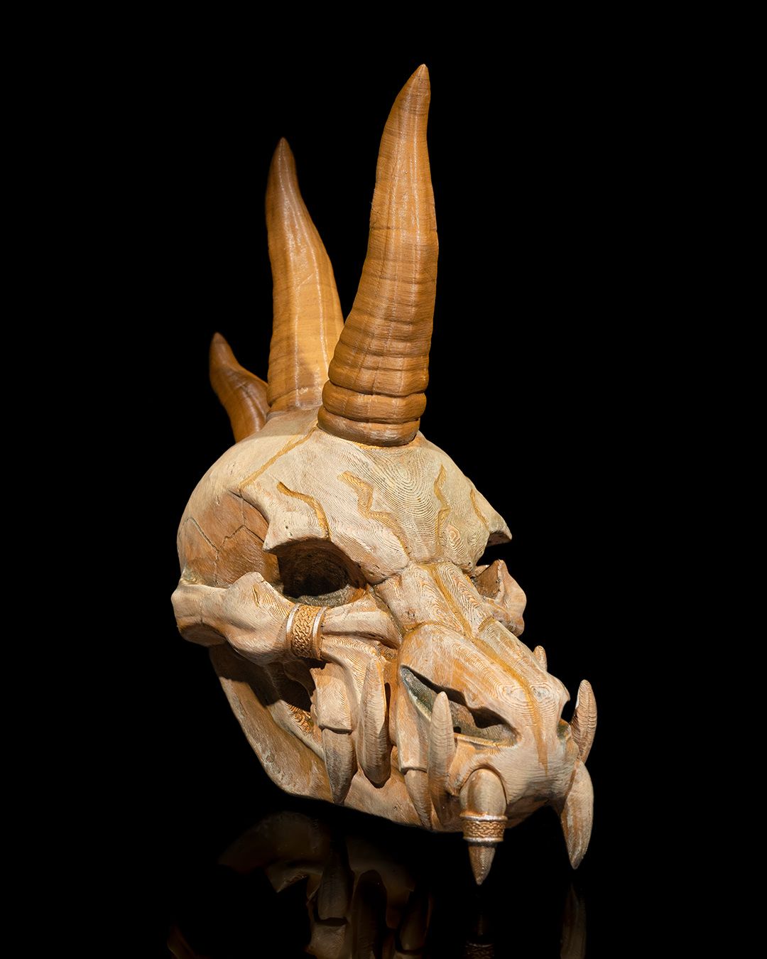 1601 - Black Dragon Skull