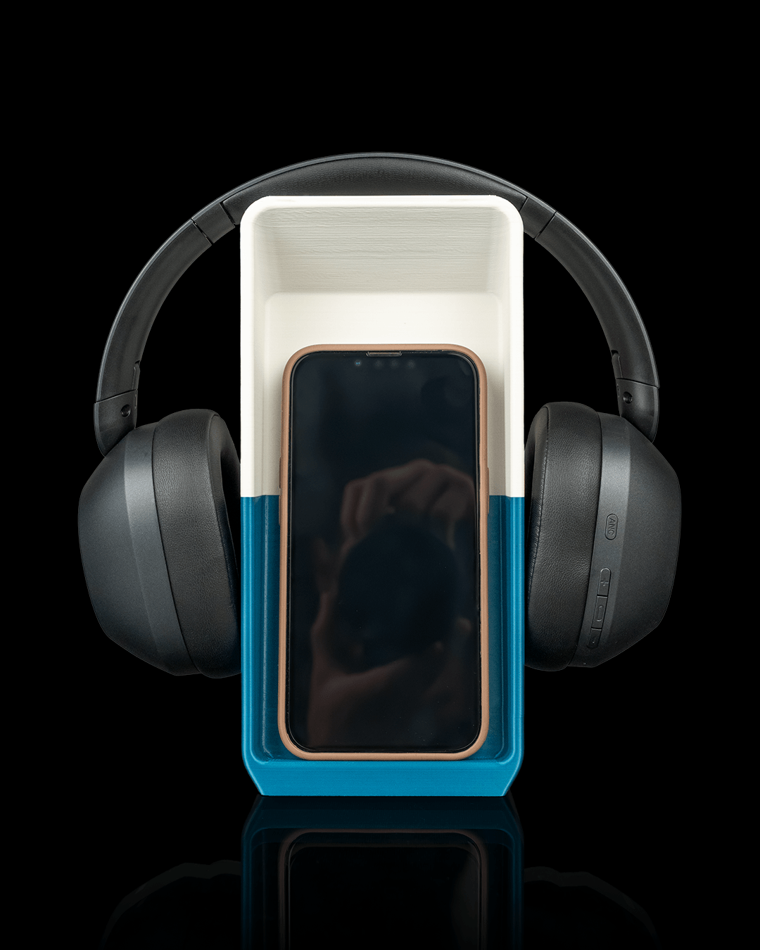 4129 - Block Hub - Headphone and Phone Holder