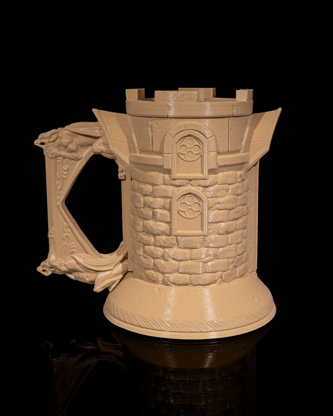 1677 - Boss Tower Can Holder