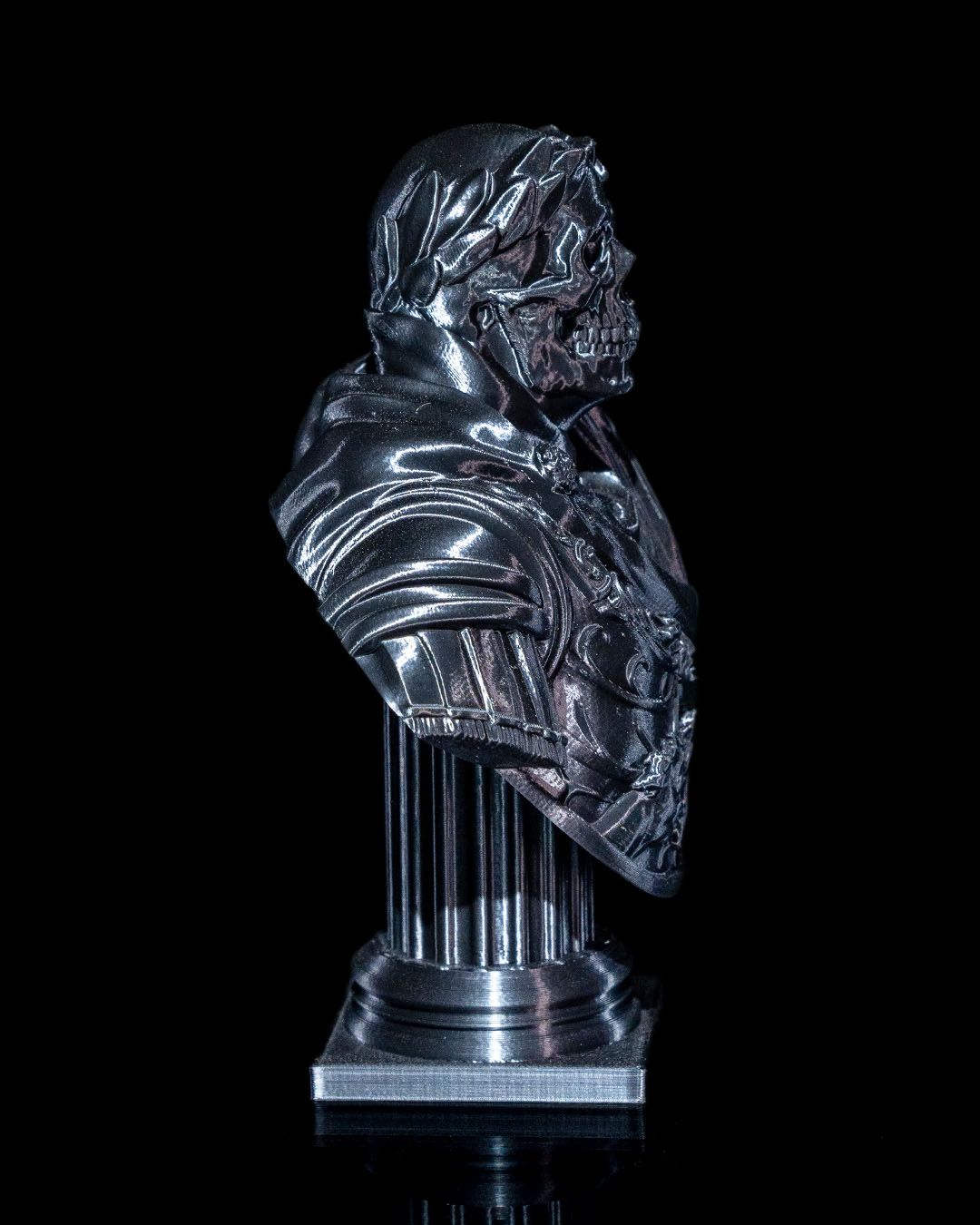 0956 - Centurion Bust