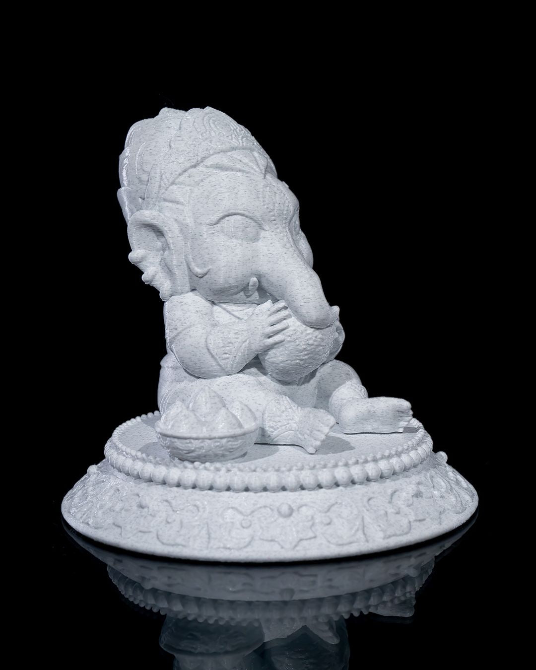1351 - Chibi Ganesh Baby Lover of Ladoos