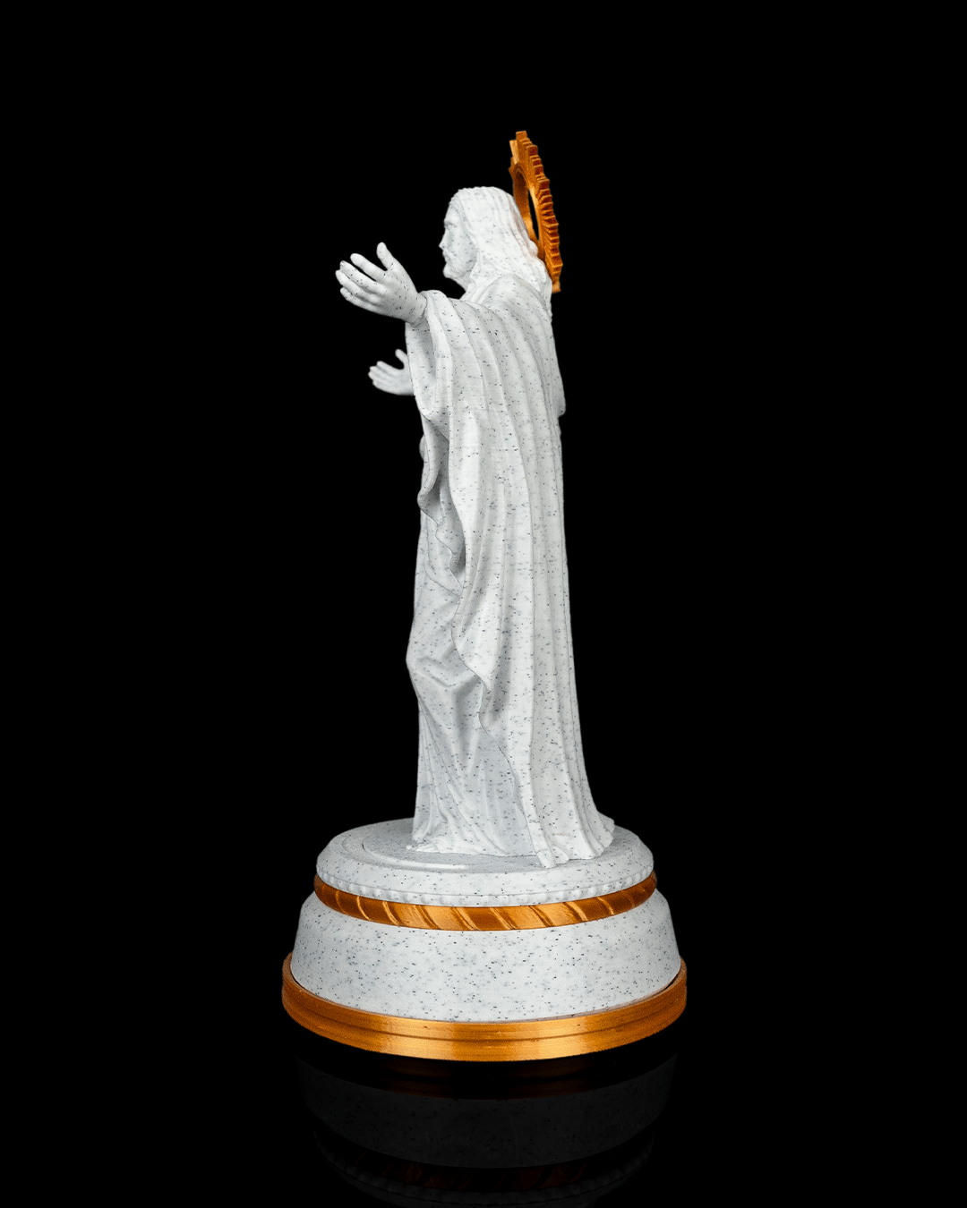 4402 - Christ of Light Statue