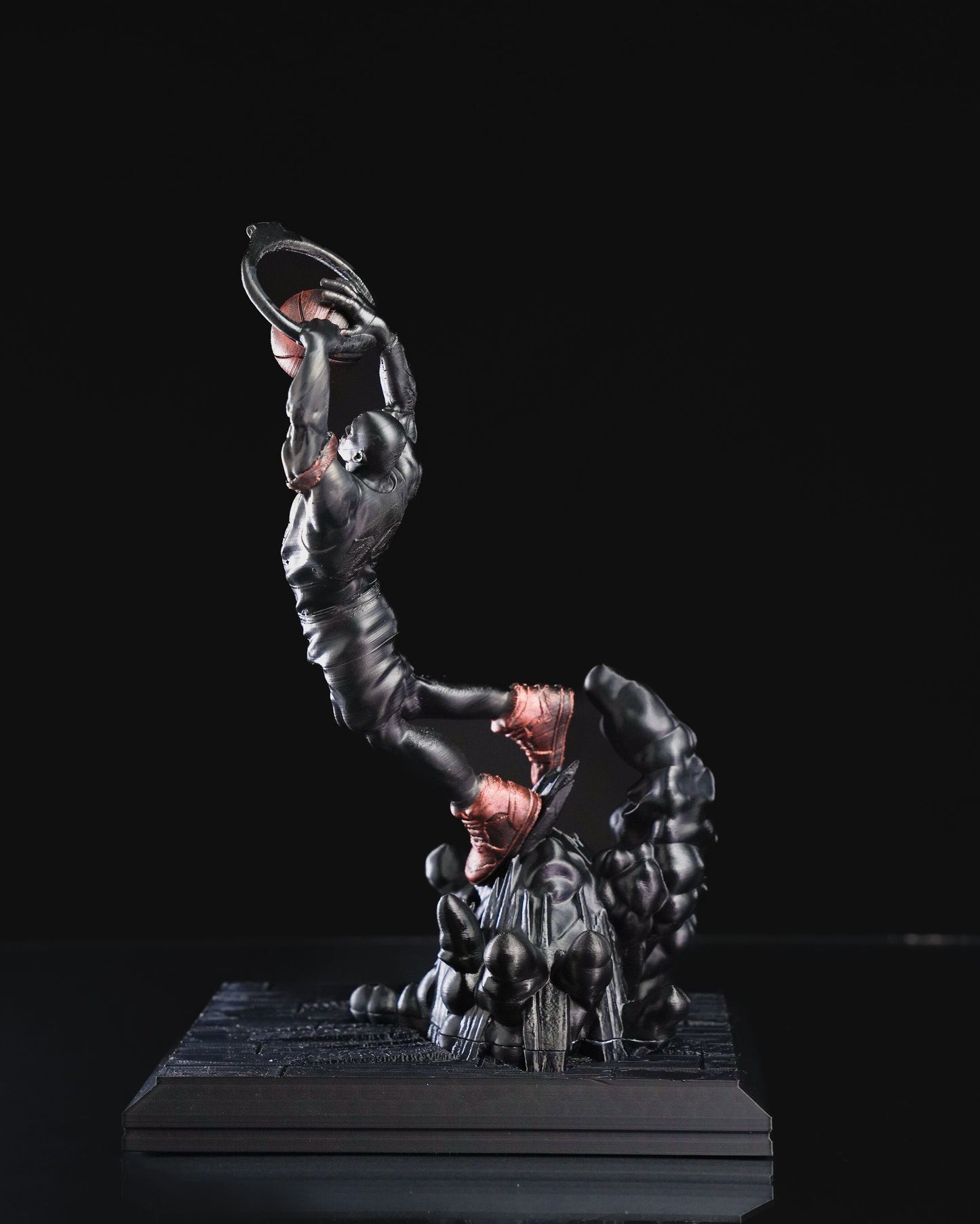 0763 - Backboard Breaking Dunk