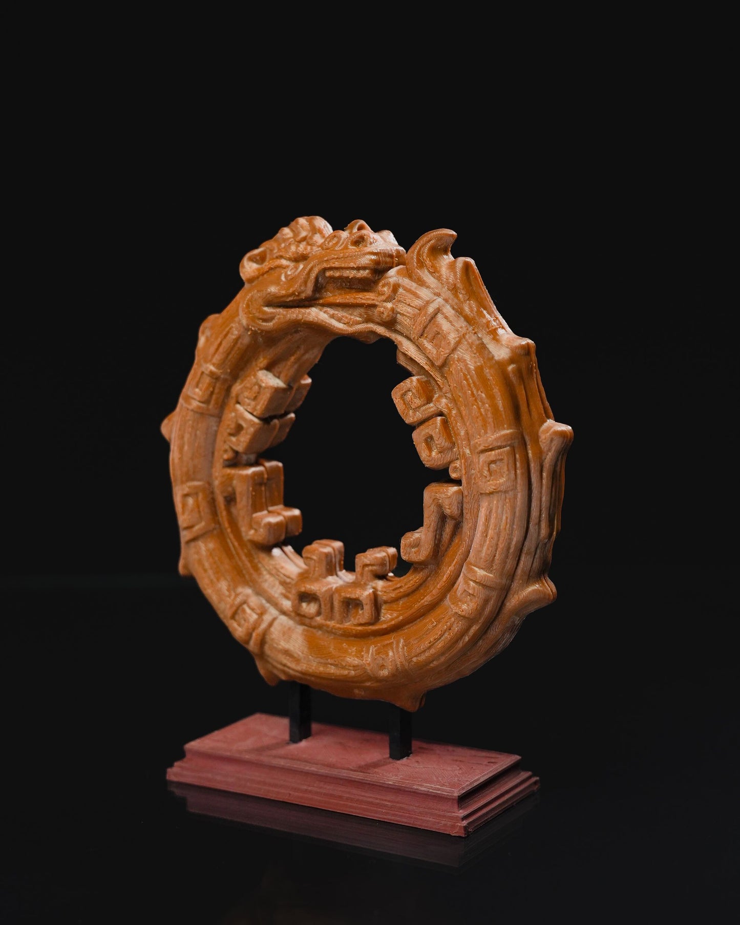 0826 - Aztec Ouroboros Statue
