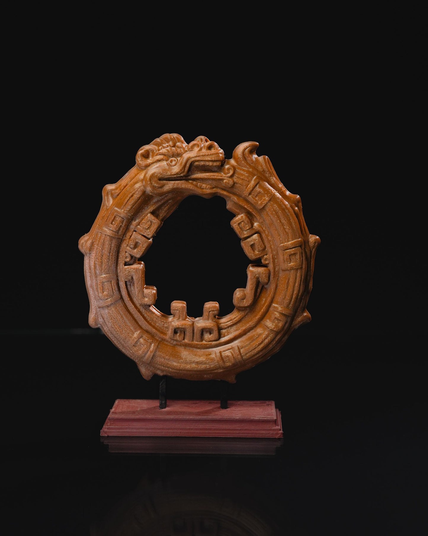 0826 - Aztec Ouroboros Statue