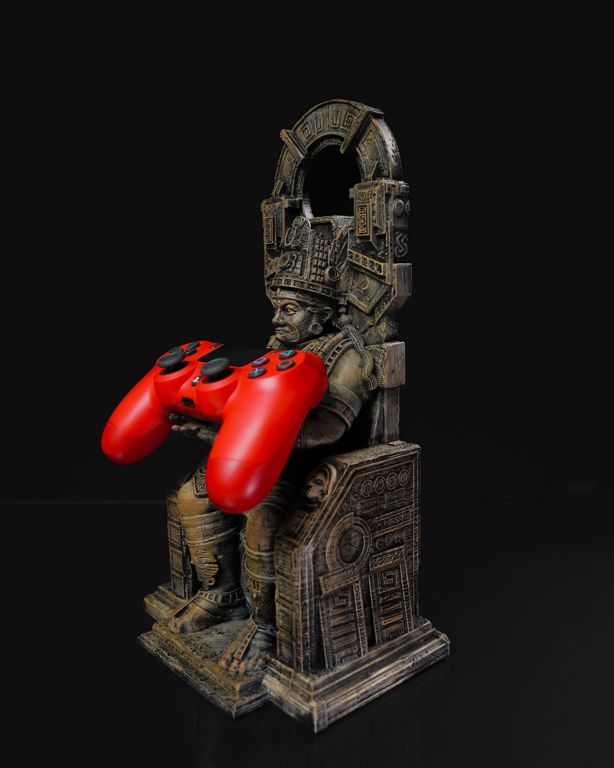 0819 - Tlamatini, the Wise Controller Holder