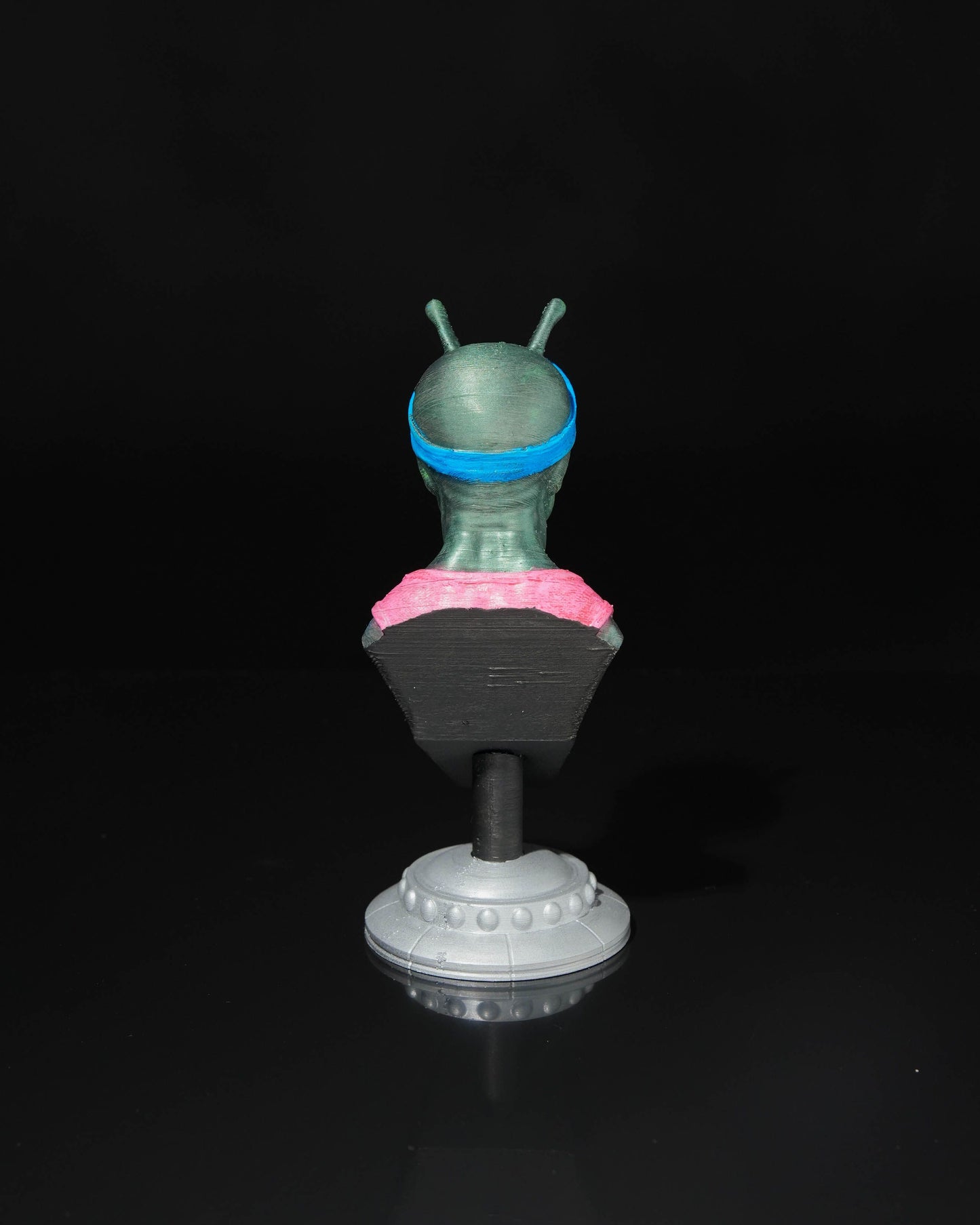 0494 - Alien Tourist Bust Kevin