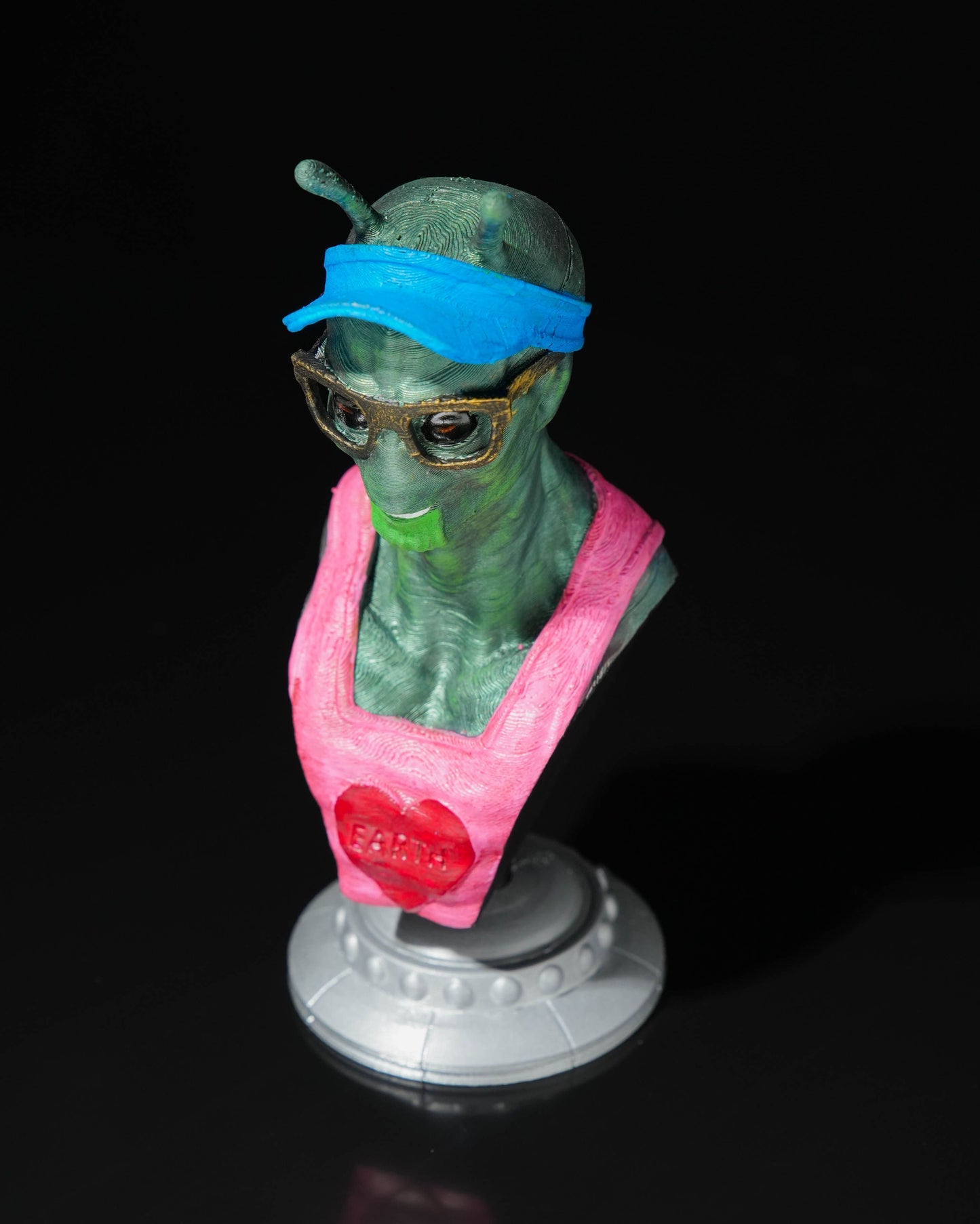 0494 - Alien Tourist Bust Kevin