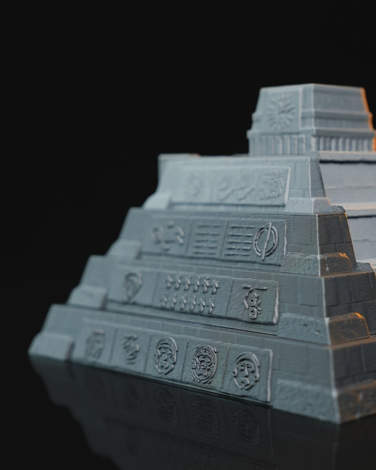 0822 - The Pyramid's Riddle Puzzle Box