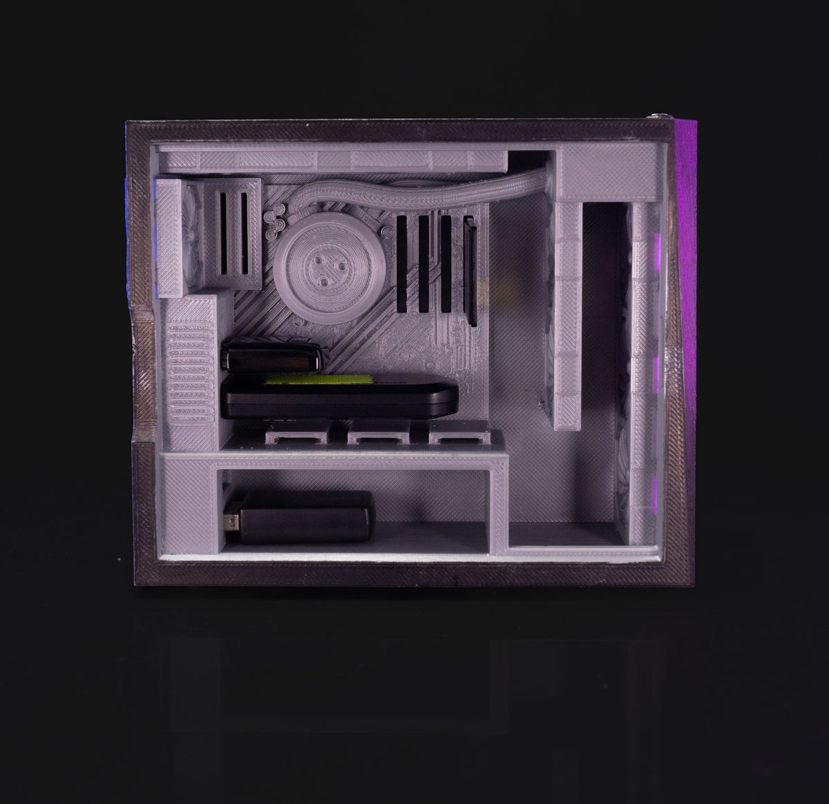 0601 - Gaming PC USB and SD Card Holder
