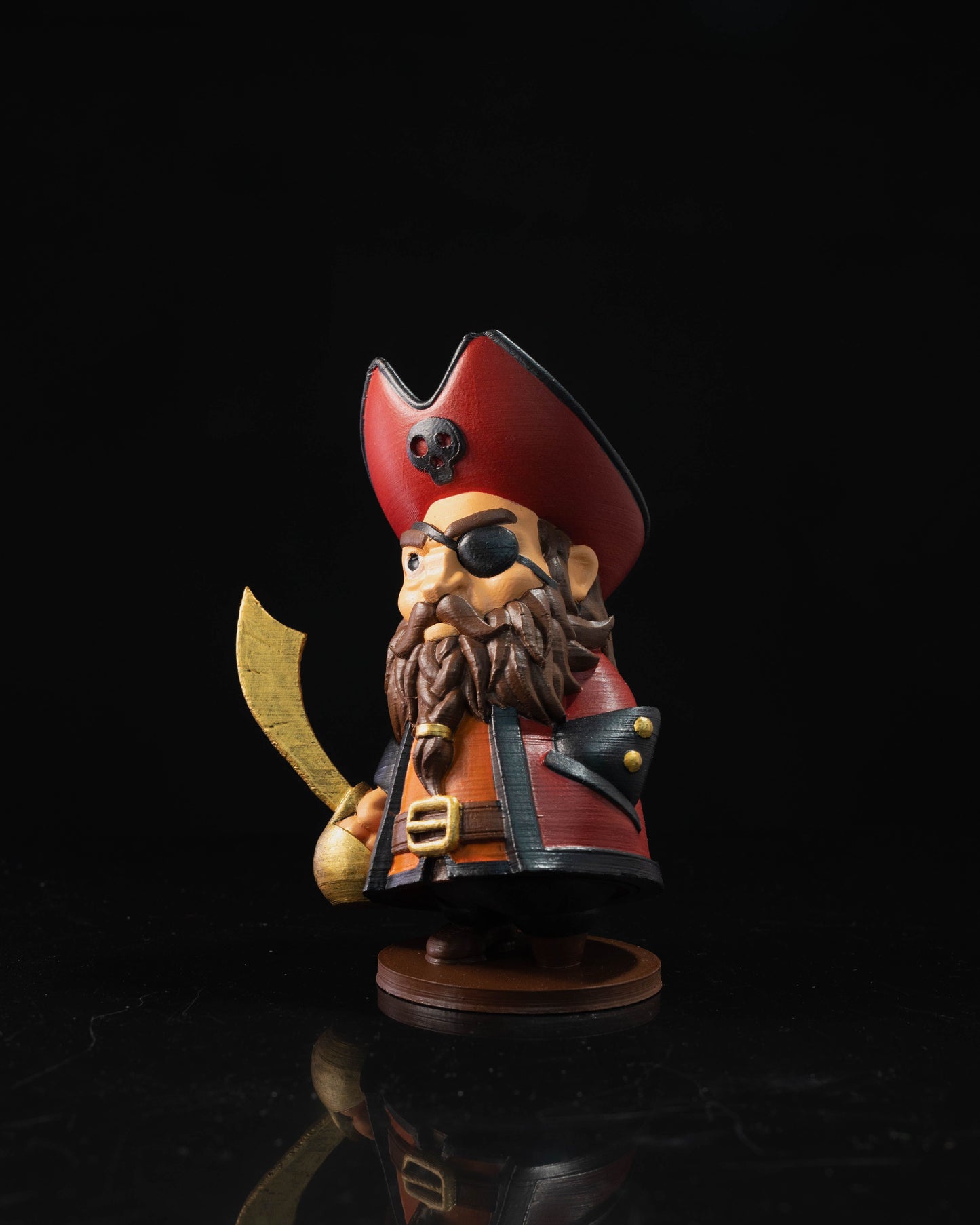 0507 - Buccollapsible Captain Goldensword
