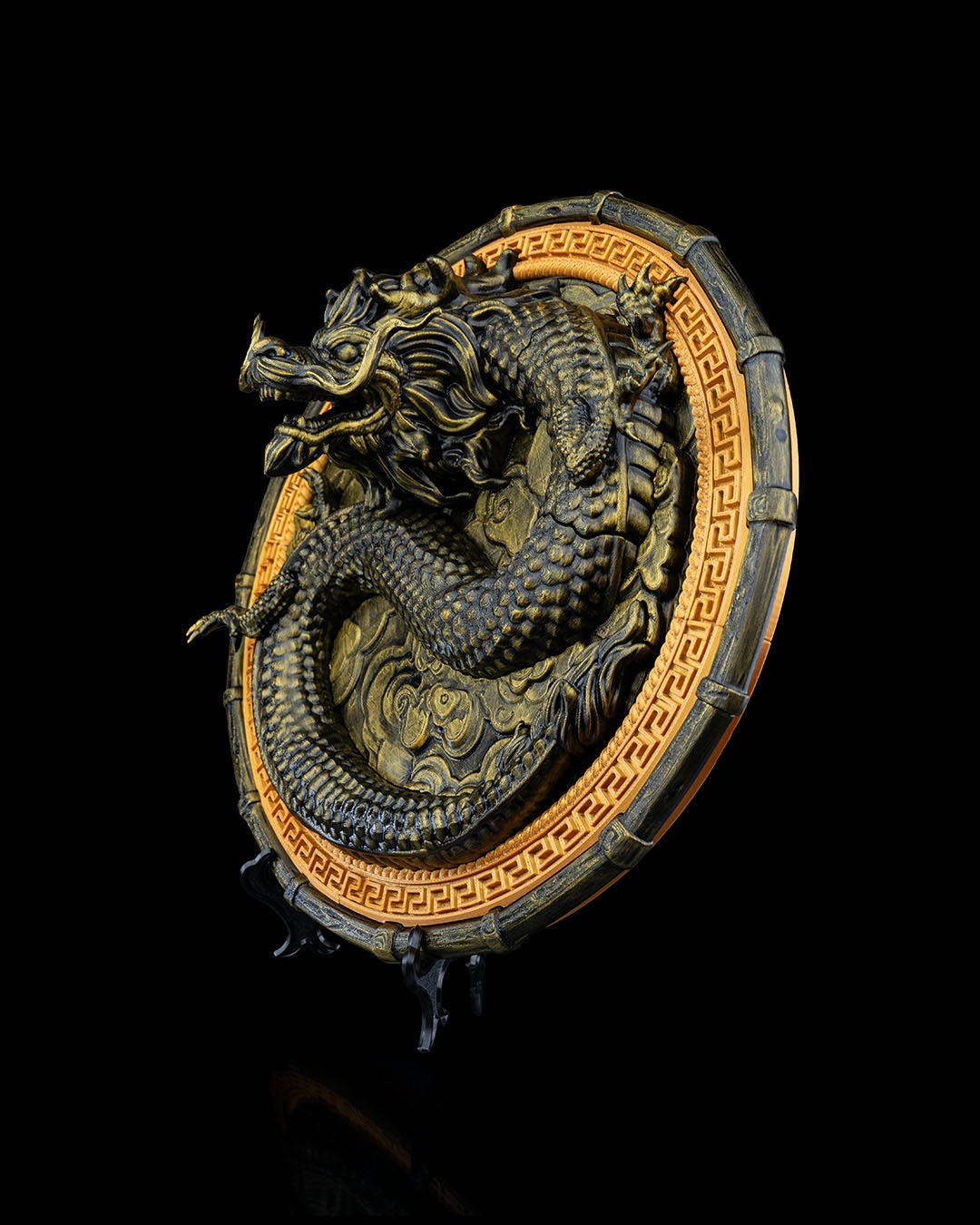 2472 - Dragon Wall Piece