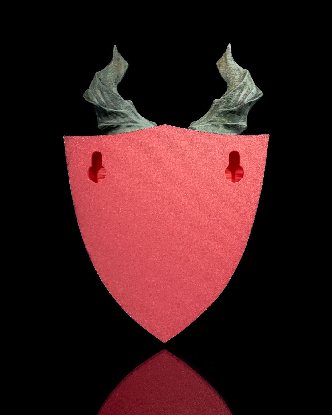 1778 - False Dragon Trophy