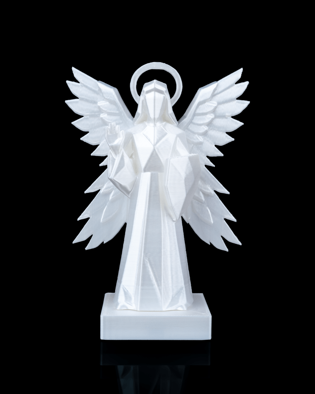 2984 - Four Winged Angel Statue