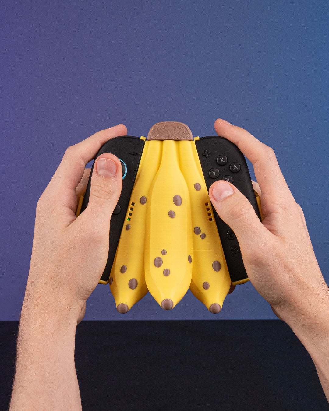 3282 - Going Bananas Dual Controller Grip