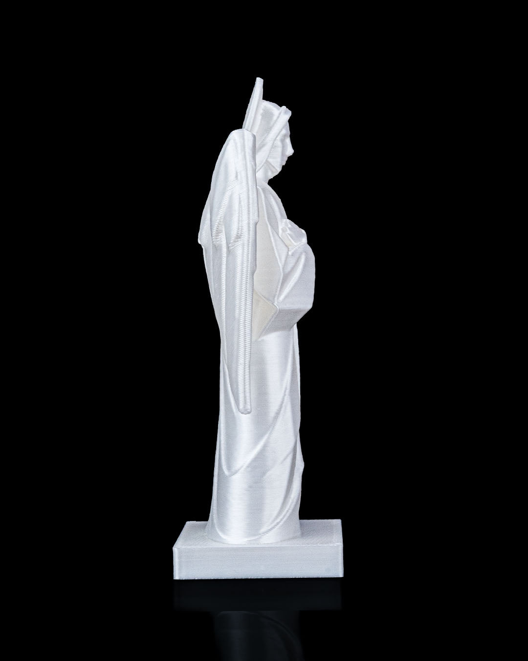 2983 - Holy Angel Statue