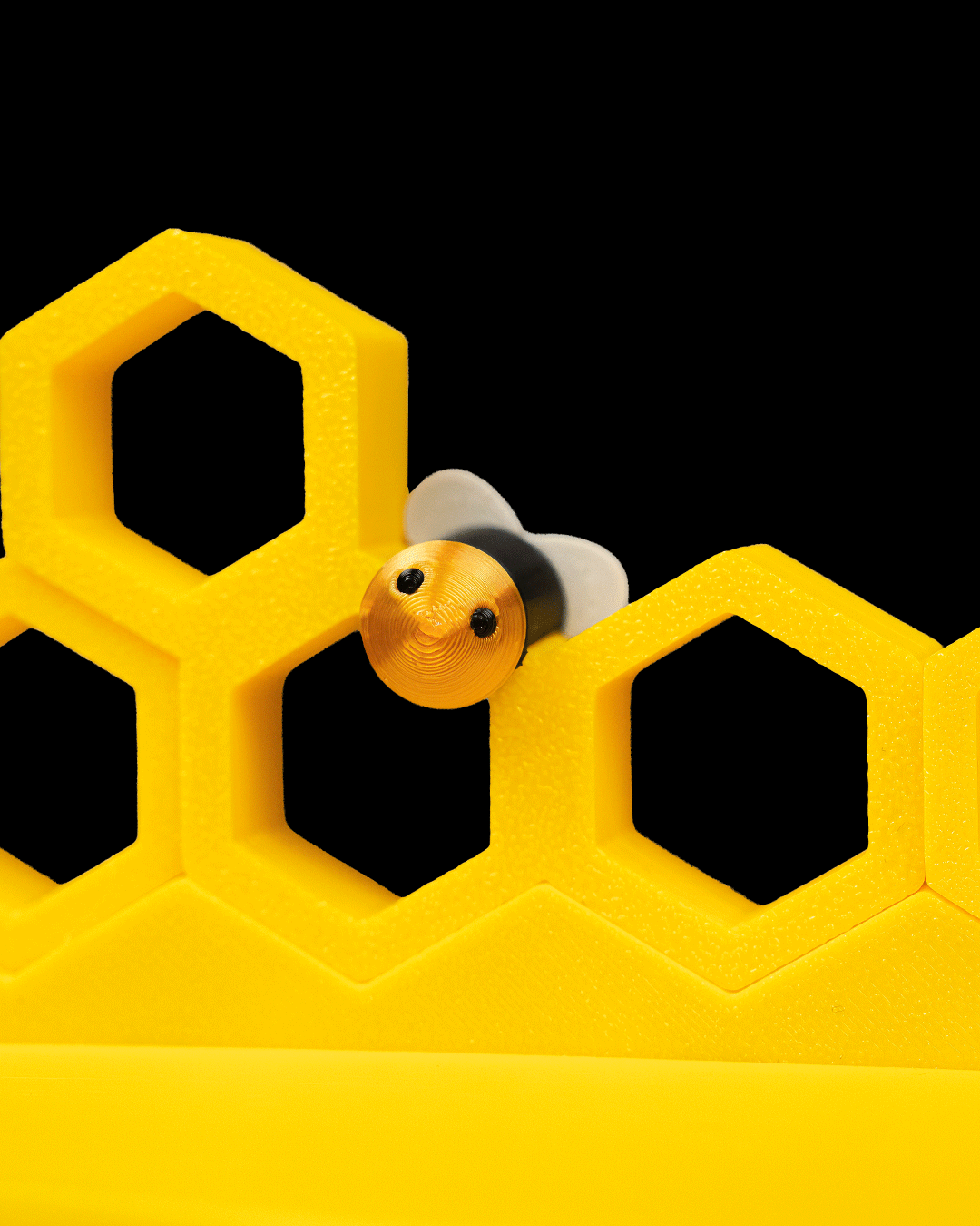 4494 - Honeycomb Showdown