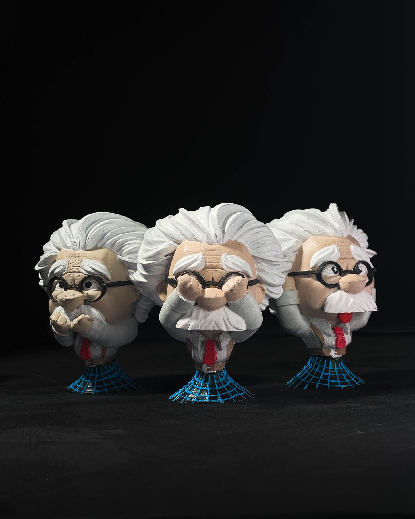 0445 - Wisdom Einstatues Mizaru