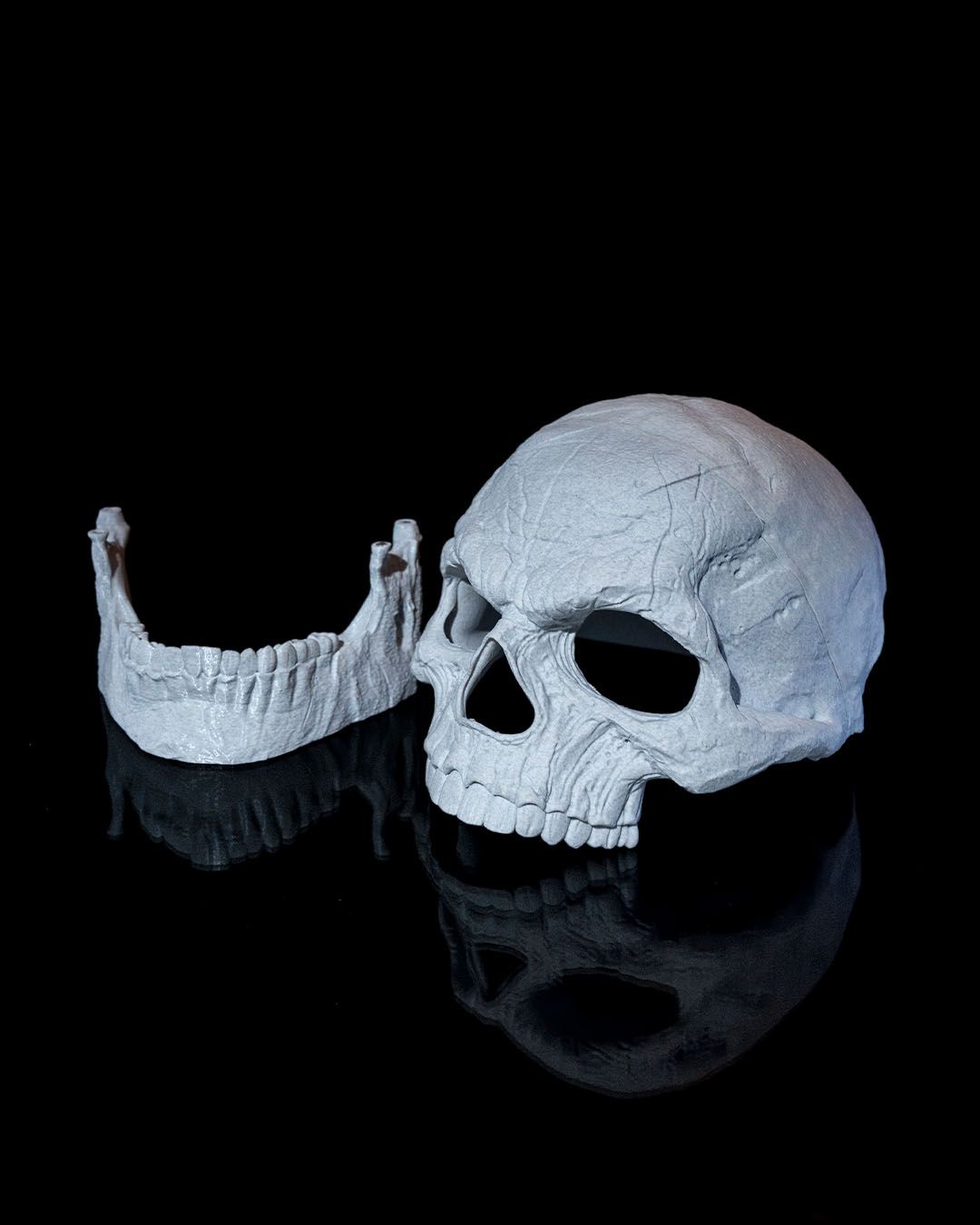 0982 - Inside Out Skull Mask