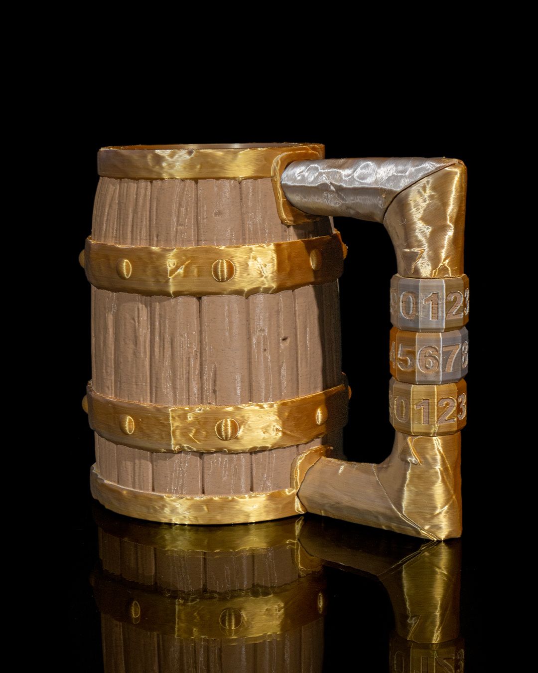 1676 - Keg o’ Beer Can Holder