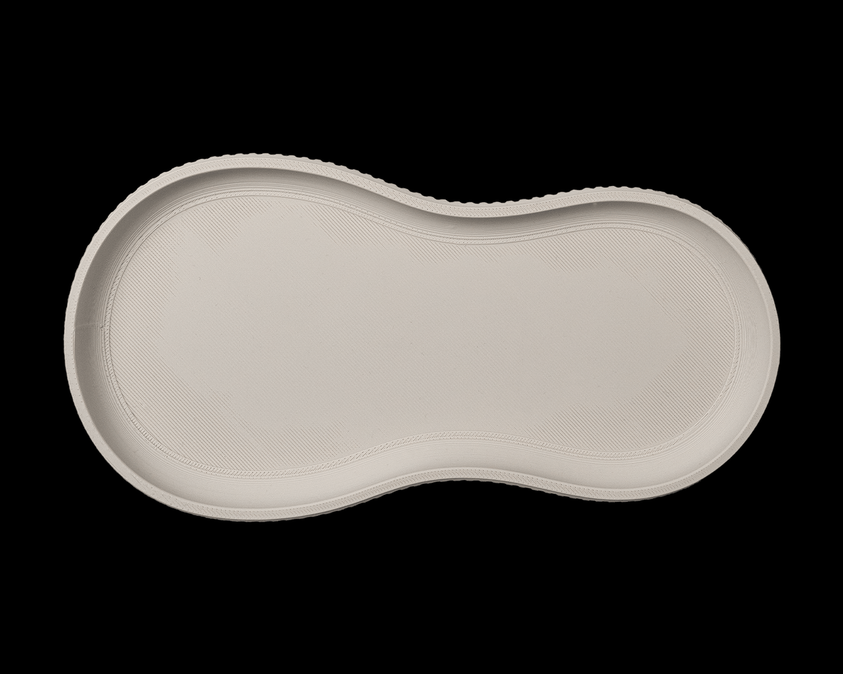 4483 - Kidney Tray and Candle Holder