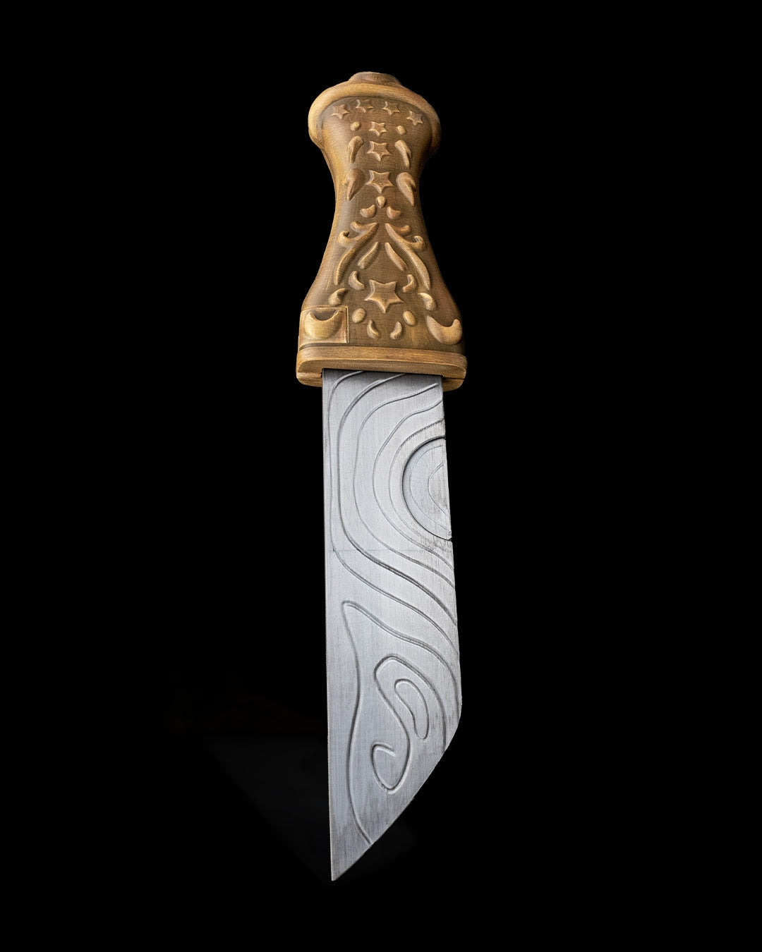 2558 - Knife thru Arm