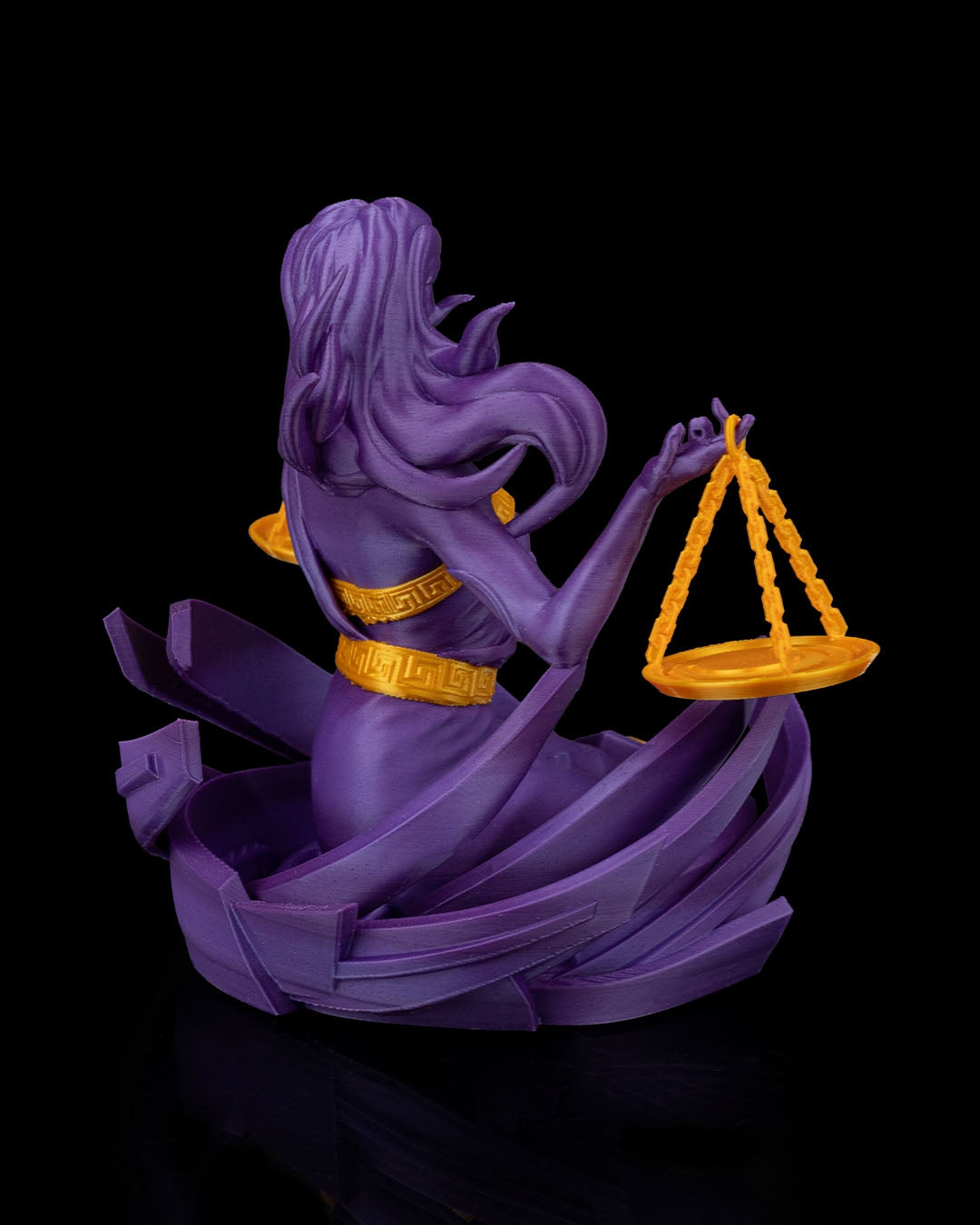 2231 - Libra Statue