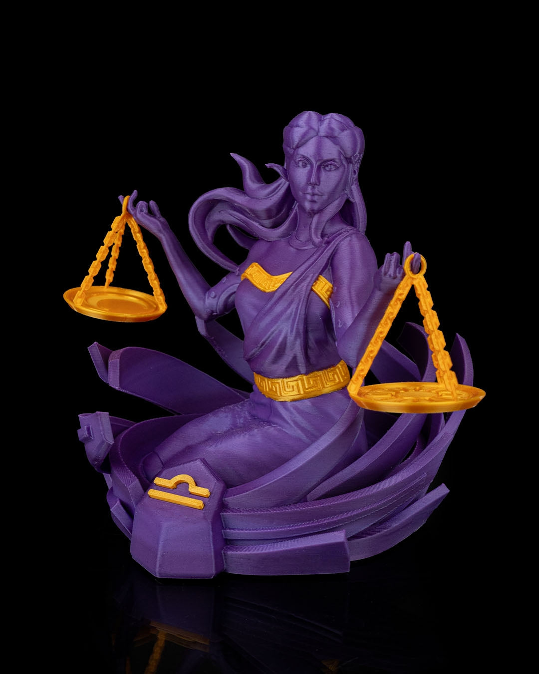 2231 - Libra Statue